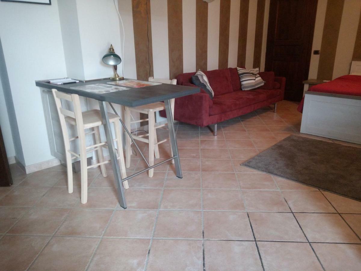 Casa Ramagio' Hotel La Morra Buitenkant foto